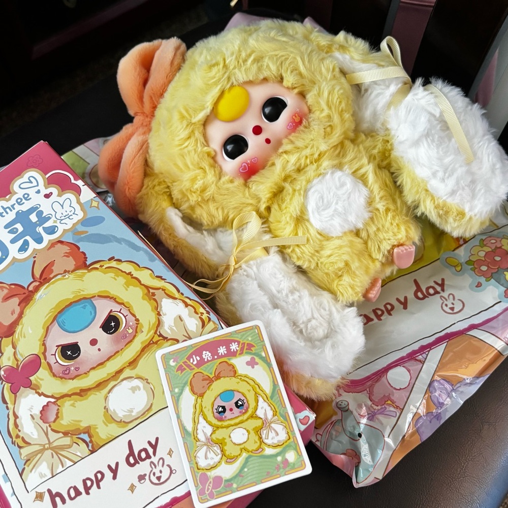 Baby Three Bunny Return Keychain Blind Box - CONFIRMED MIMI (Yellow Bunny) - Picture 2 of 7